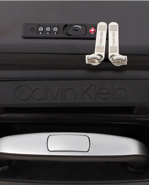 Maleta de cabina Globetrotter rígida con capacidad de 43 L