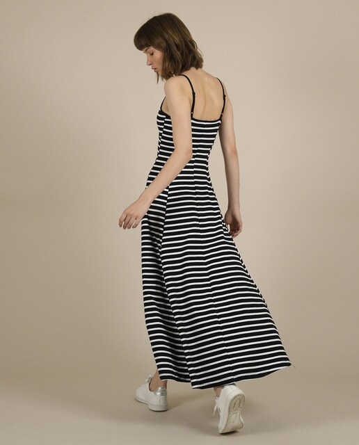 Vestido midi liso de tirantes