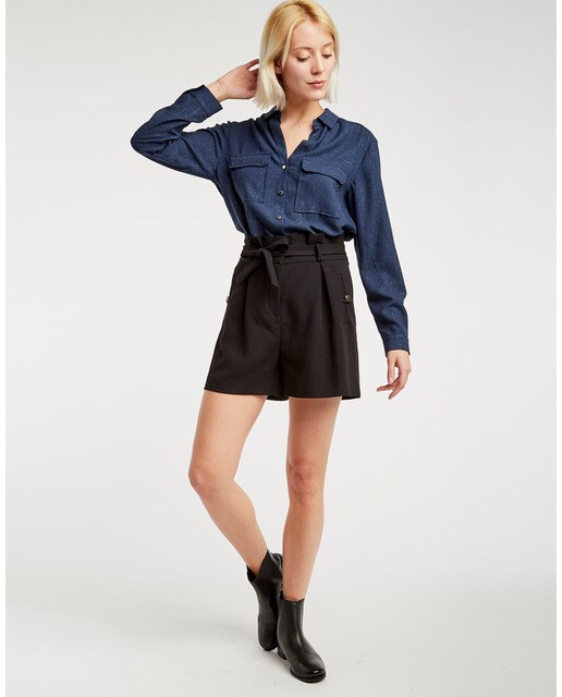 Short de pinzas con bolsillos