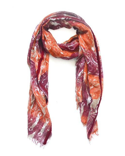 Pañuelo Harper con estampado y suaves flecos