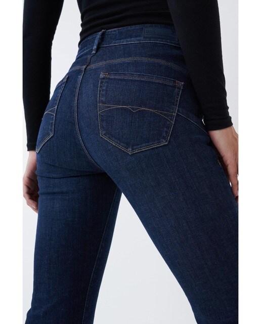Vaquero campana de mujer Secret Glamour con efecto push in de cintura alta