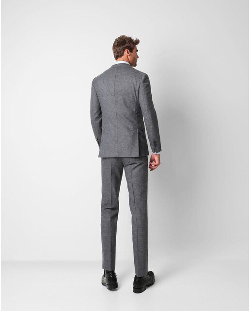 Traje de hombre regular con tejido de lana en gris
