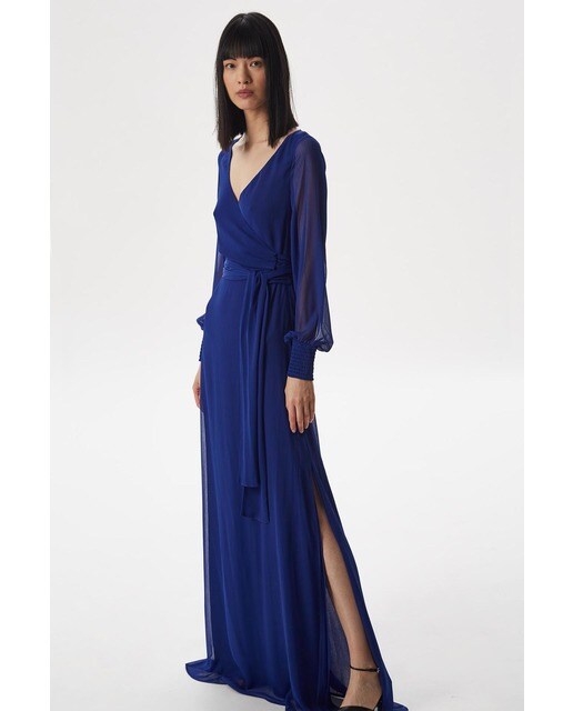 Vestido largo con transparencias
