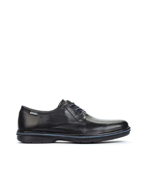 Zapatos de cordones de hombre Pikolinos en piel vacuna color negro