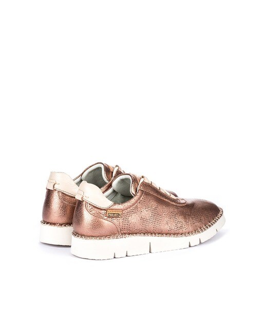 Zapatos de cordones de mujer Pikolinos en piel vacuna color nude