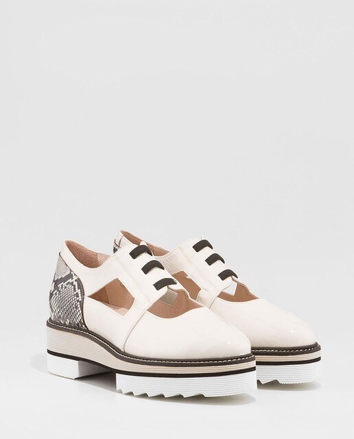 Mocasines de mujer Gadea de charol en color blanco