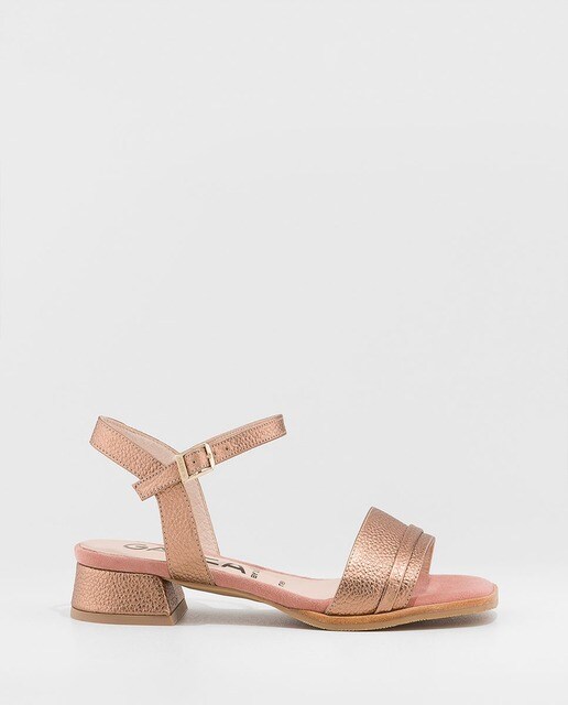 Sandalias de tacón de mujer Gadea en piel de color oro