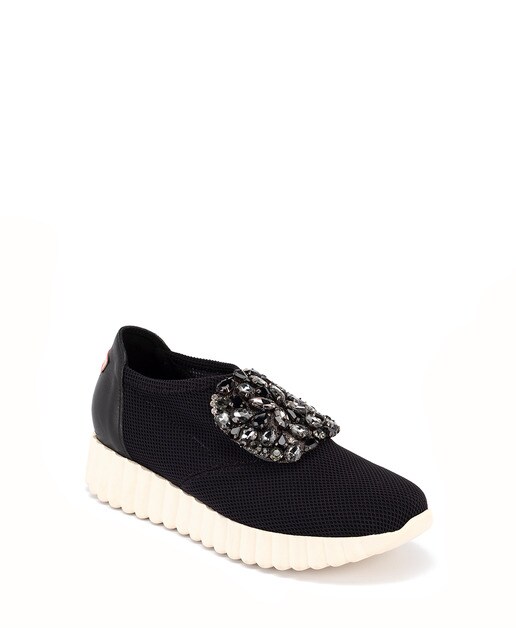 Zapatillas deportivas de mujer de Weekend by Pedro Miralles de tejido en negro