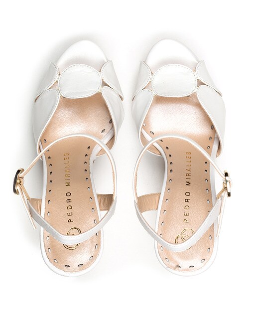 Sandalias de tacón de mujer Pedro Miralles de napa en color blanco