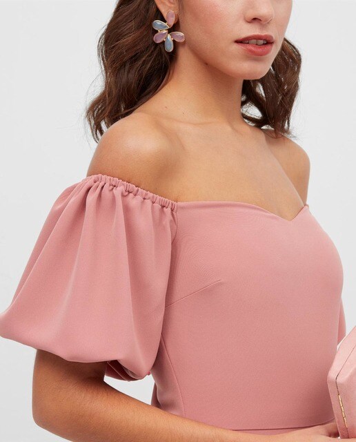 Vestido largo con escote bardot