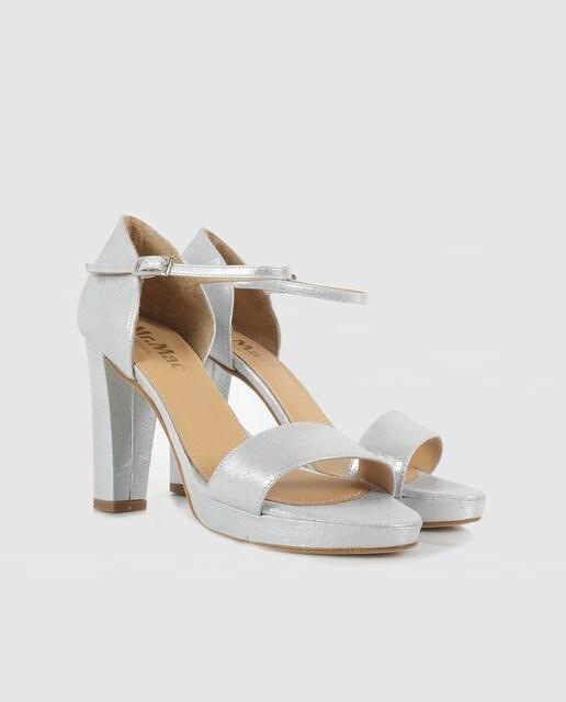Sandalias de tacón de mujer Mr. Mac Shoes de ante laminado en color plata