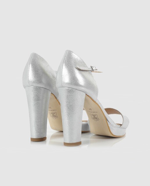 Sandalias de tacón de mujer Mr. Mac Shoes de ante laminado en color plata