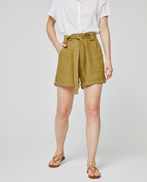 Short de mujer de lino fluido