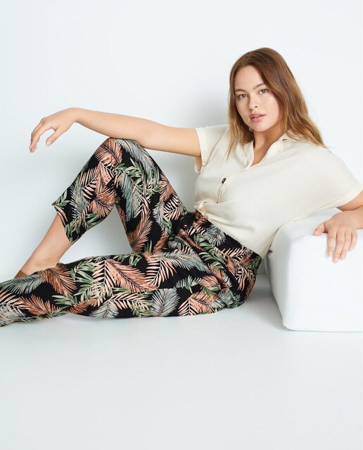 Pantalón ancho de mujer talla grande tipo baggy estampado