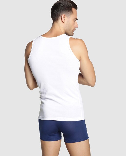 Camiseta de hombre blanca