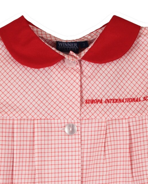Baby de uniforme