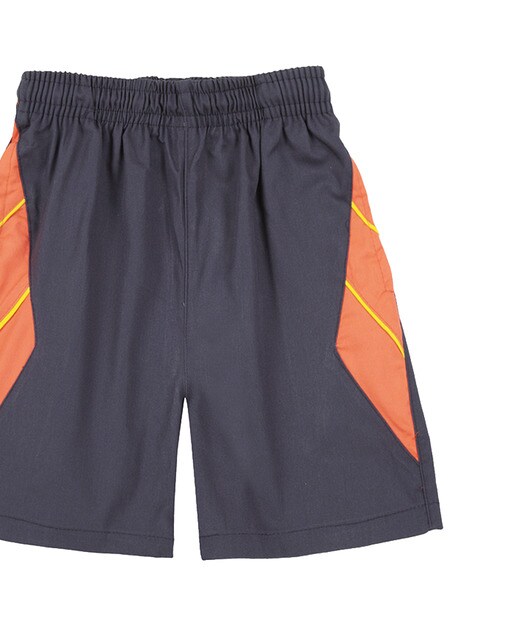 Bermuda de uniforme