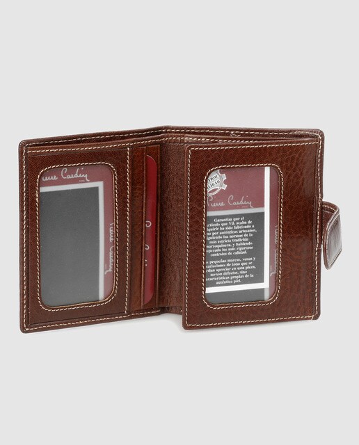 Cartera de piel bicolor con cierre de broche