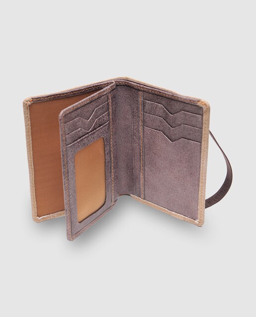 Cartera billetero de piel beige con cierre de goma elástica