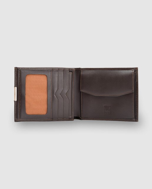 Billetero americano de piel marrón con detalle plateado