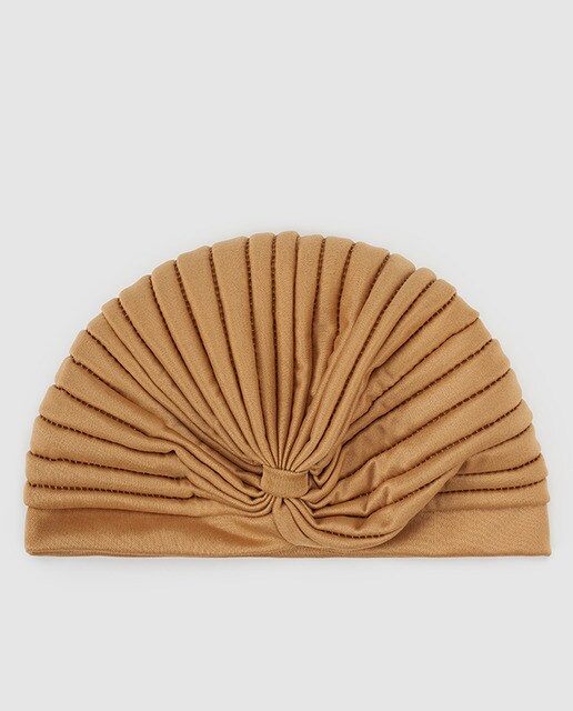 Turbante plisado en dorado