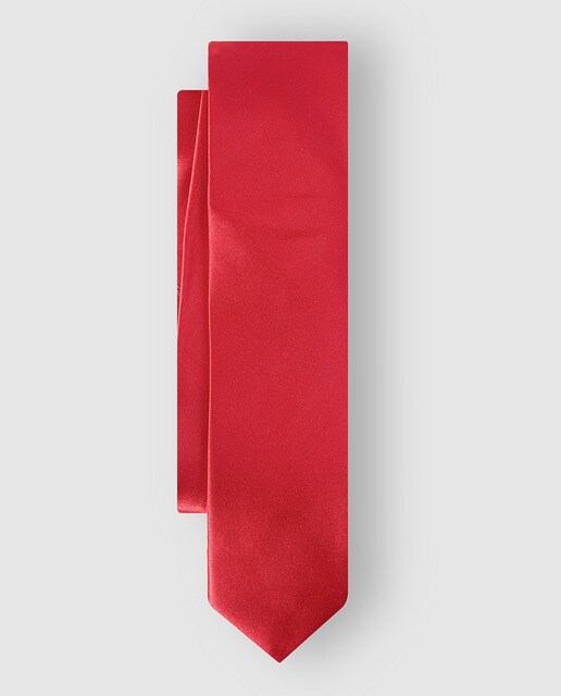 Corbata de seda raso en color rojo