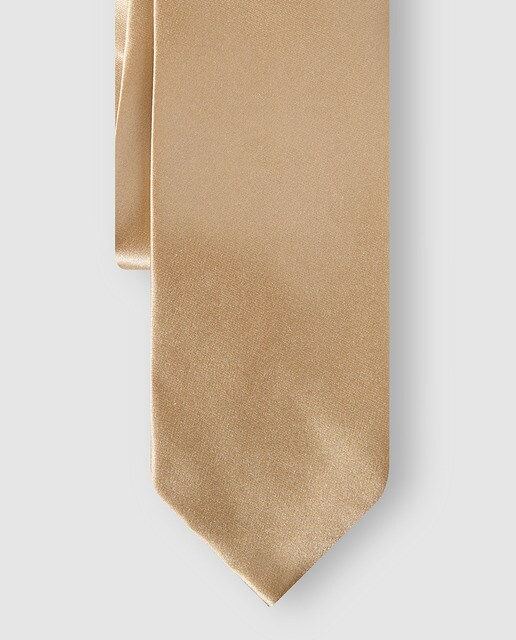 Corbata de seda raso en color dorado