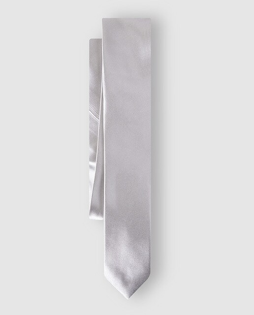 Corbata de seda raso en color gris