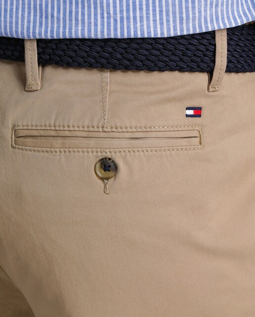 Chino de hombre Tommy Hilfiger slim beige