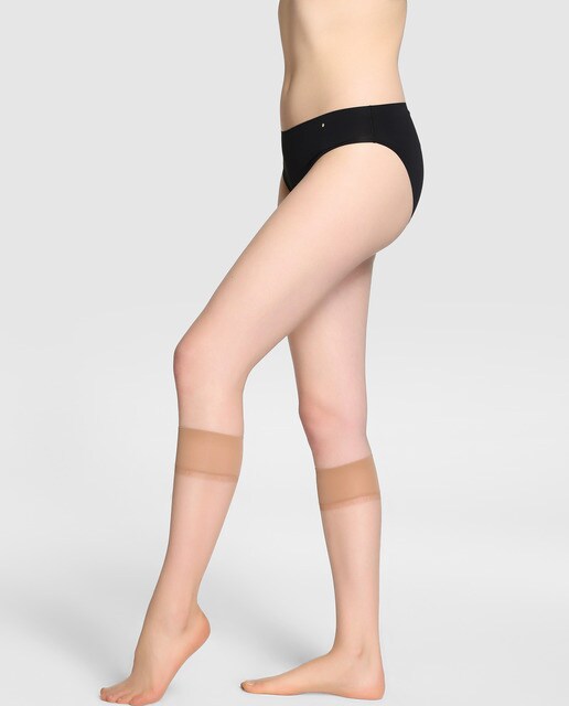 Minimedia de 12 deniers de mujer Falke transparente semimate