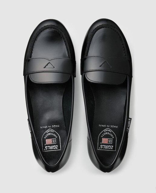 Mocasín de niña Zgirls de piel en color negro