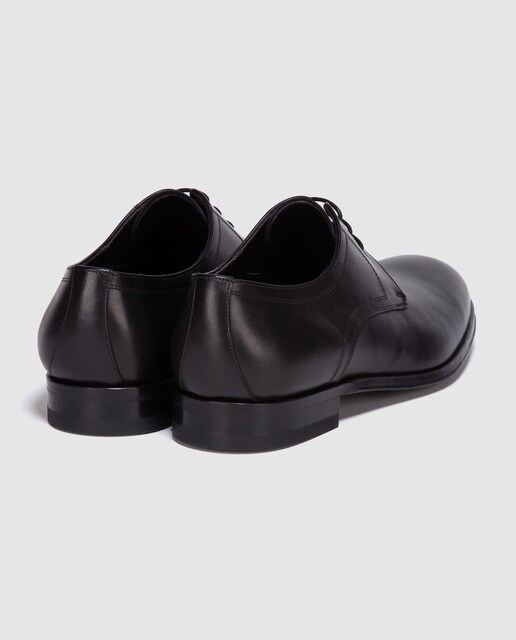 Zapatos de cordones de hombre Calce de piel en color negro