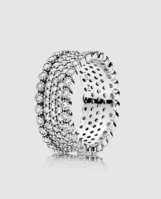 Anillo Brillo Lujoso con circonitas Pandora