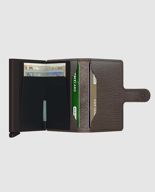 Tarjetero rígido de cuero y aluminio en marrón