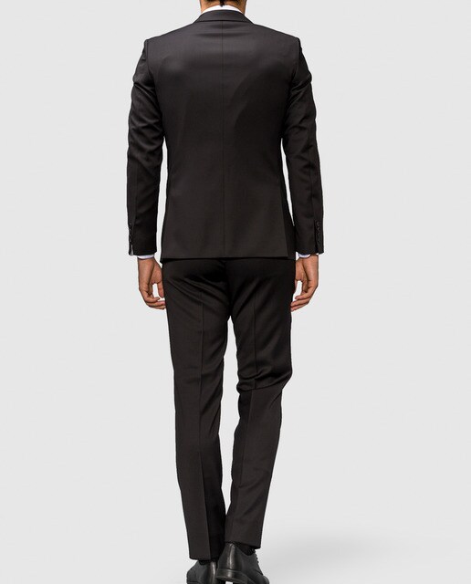 Traje de hombre