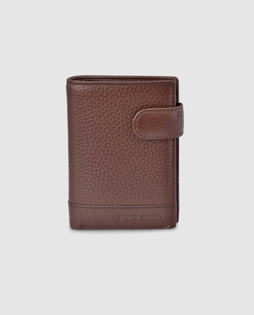 Cartera de hombre en piel de color marrón con cierre de broche