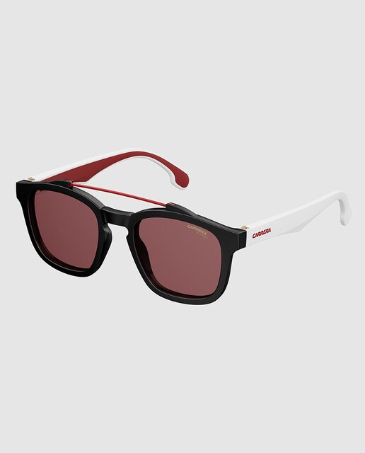 Gafas de sol con montura negra y doble puente metálico rojo