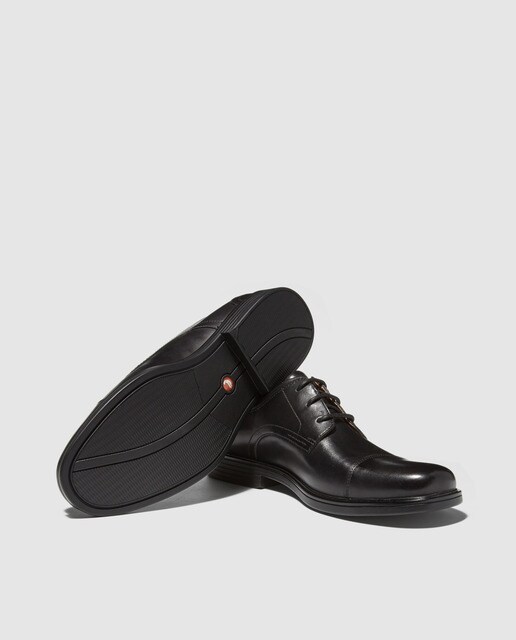 Zapatos de cordones de hombre Clarks en piel de color negro