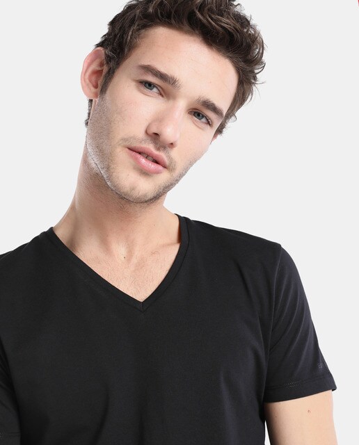Camiseta de hombre Esprit básica negra de manga corta