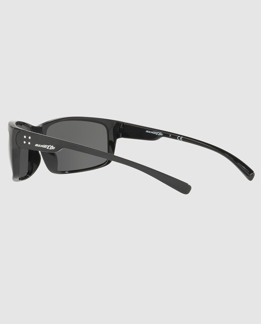 Gafas de sol de hombre rectangulares negras