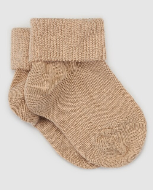 Calcetines de bebé Cotton Juice en camel con puño vuelto