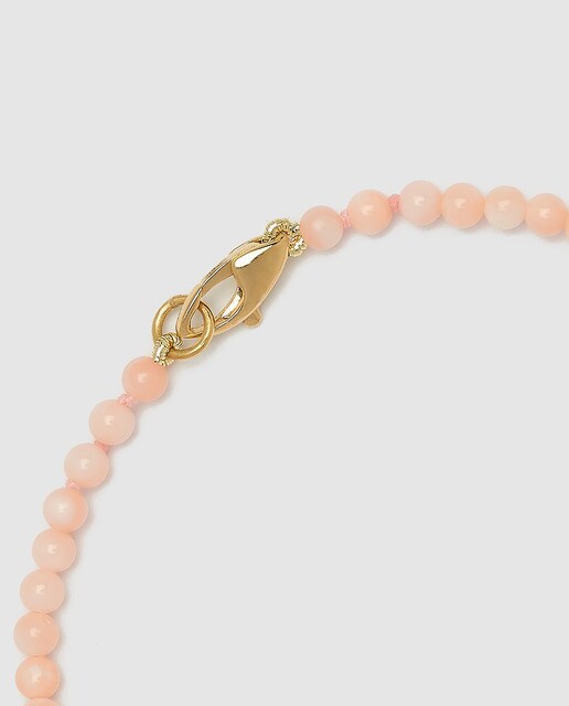Pulsera con bolas de coral El Corte Inglés y cierre de oro