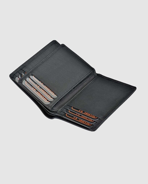 Cartera grande vertical de hombre en piel de color negro