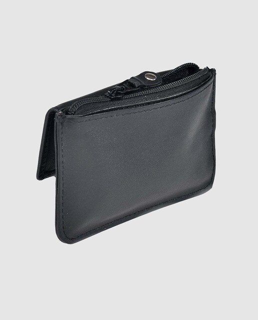 Monedero de hombre en piel de color negro con cremallera y llavero