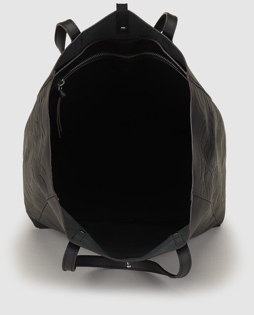 Tote Sofia en negro de piel lisa y grabada