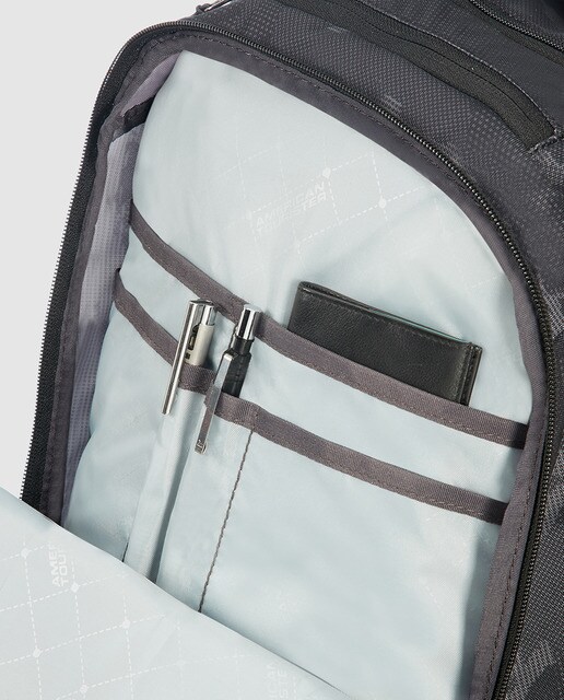 Mochila URBAN GROOVE gris camuflaje, con capacidad 26,5 L