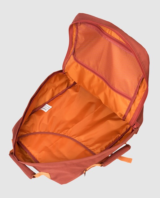 Mochila CZ061805 naranja, con capacidad 44 L