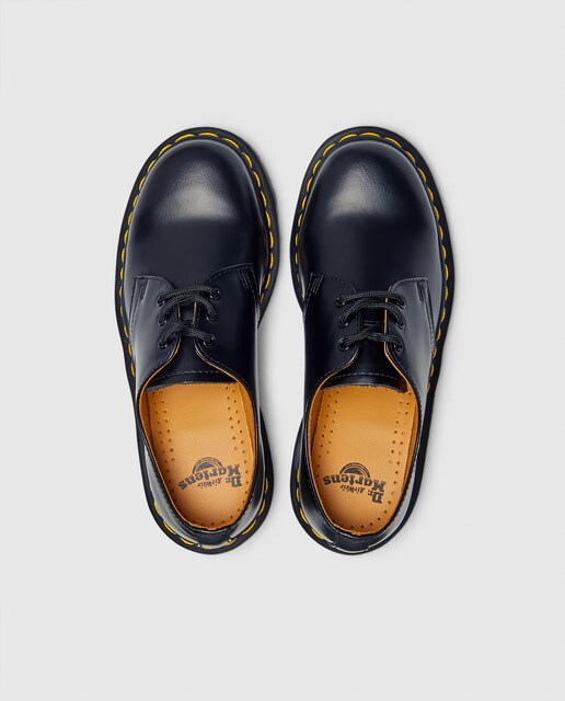 Zapatos de cordones de mujer Dr. Martens de piel en color negro