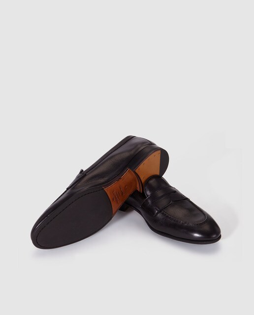 Mocasines de hombre Carmina s en piel de color negro