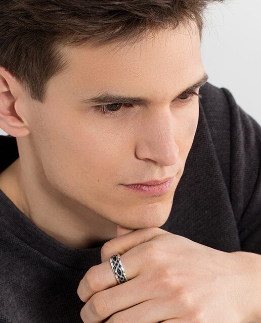 Anillo de hombre Thomas Sabo Rebel de plata y circonitas